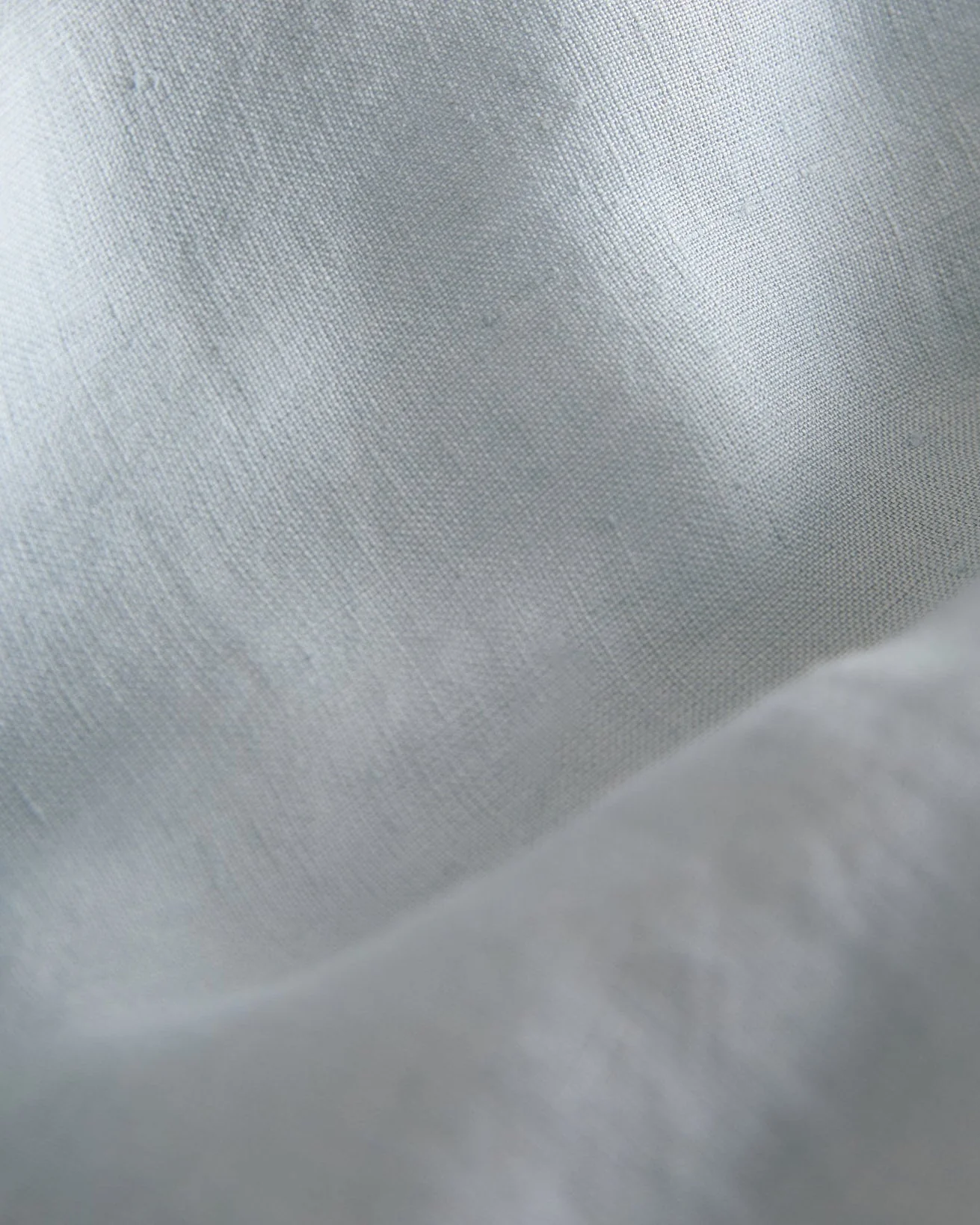 Foxford Cloud Pure Linen Fitted Sheet - Image 3