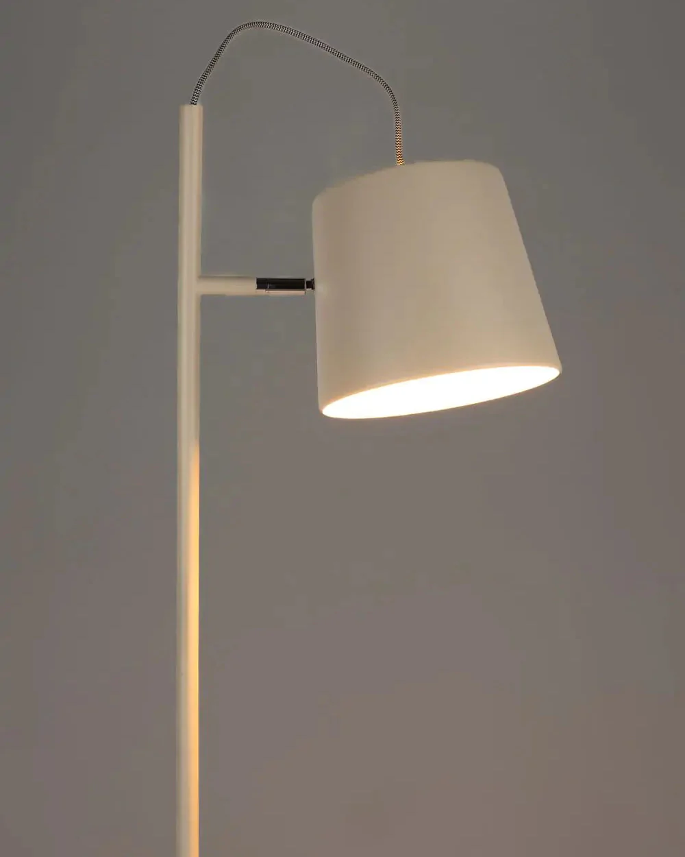 Floor Lamp Buckle Head Beige - Image 2