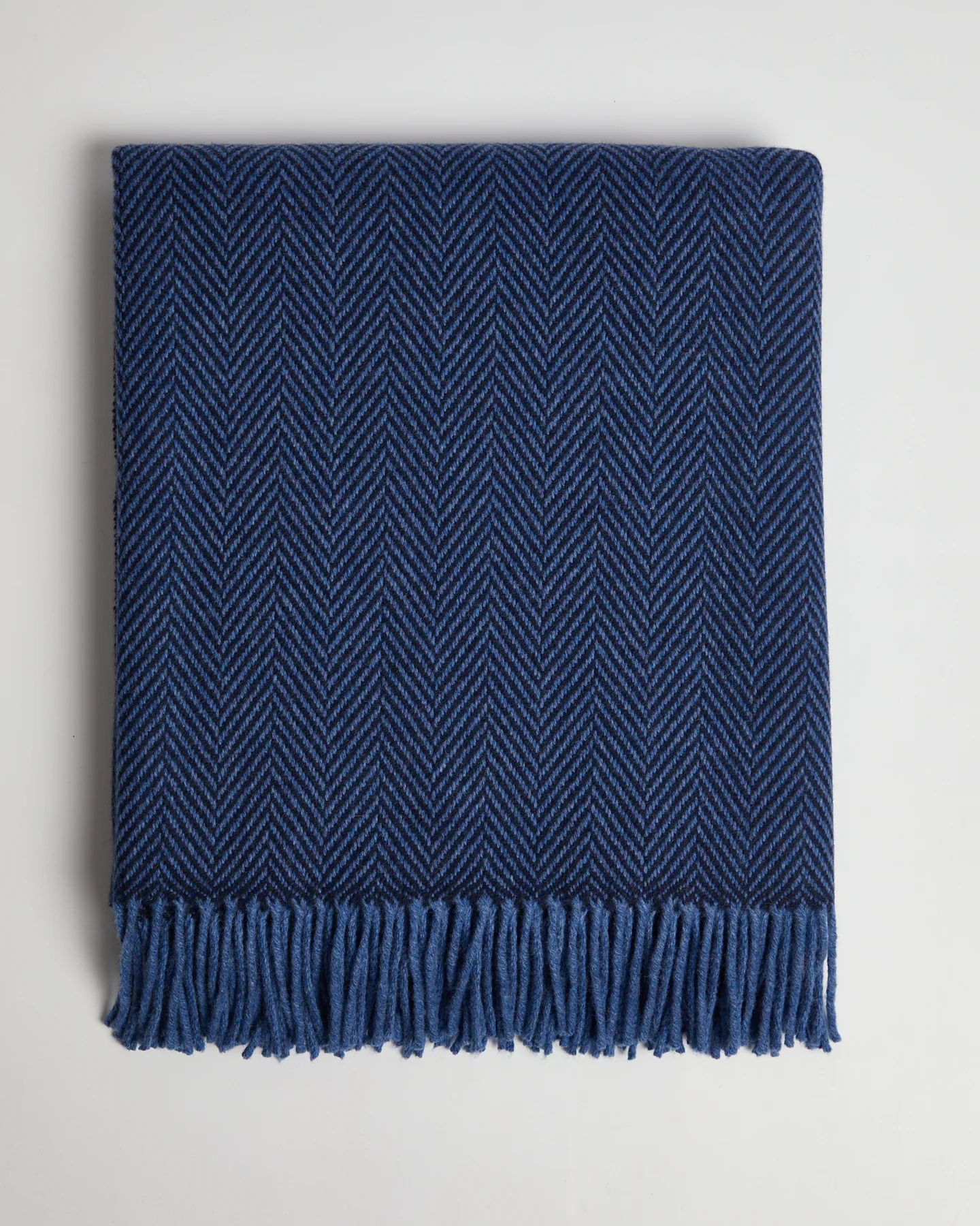 Foxford Cong Cashmere and Lambswool Throw - Image 3