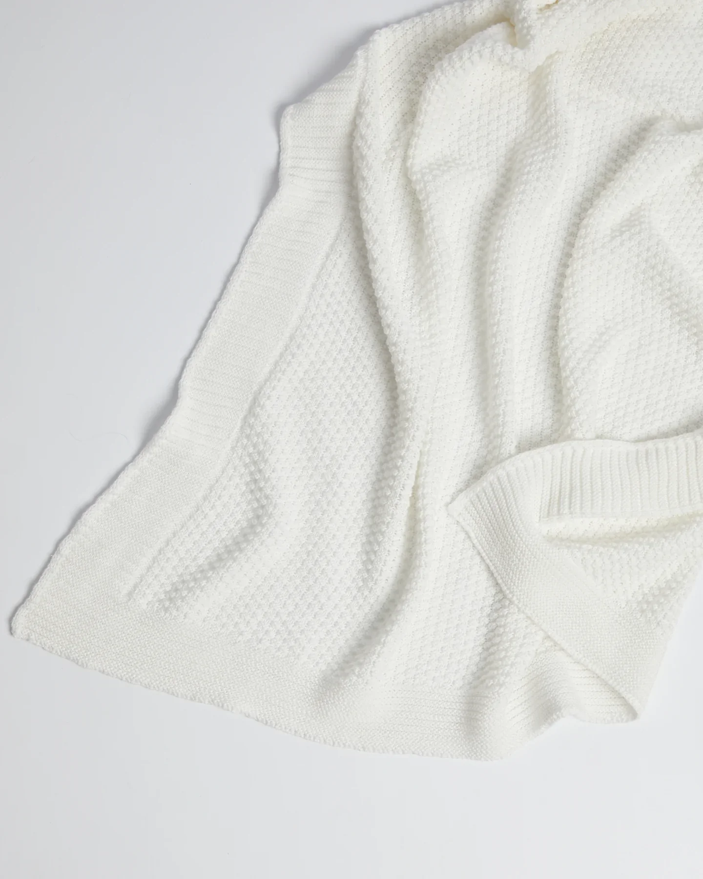 Foxford Cotton Baby Blanket- White - Image 4