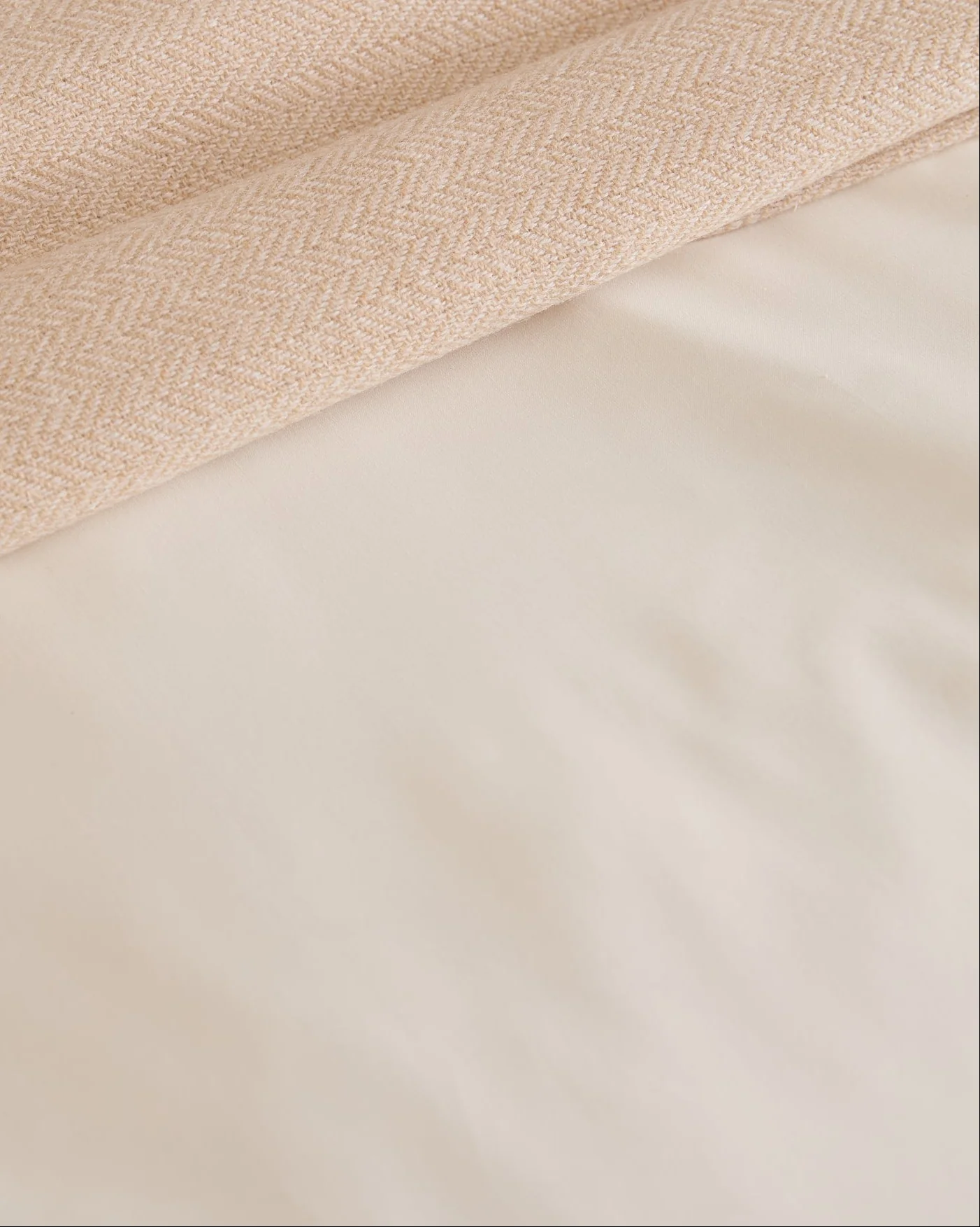 Foxford Evelyn Buttermilk Duvet Set - Image 4