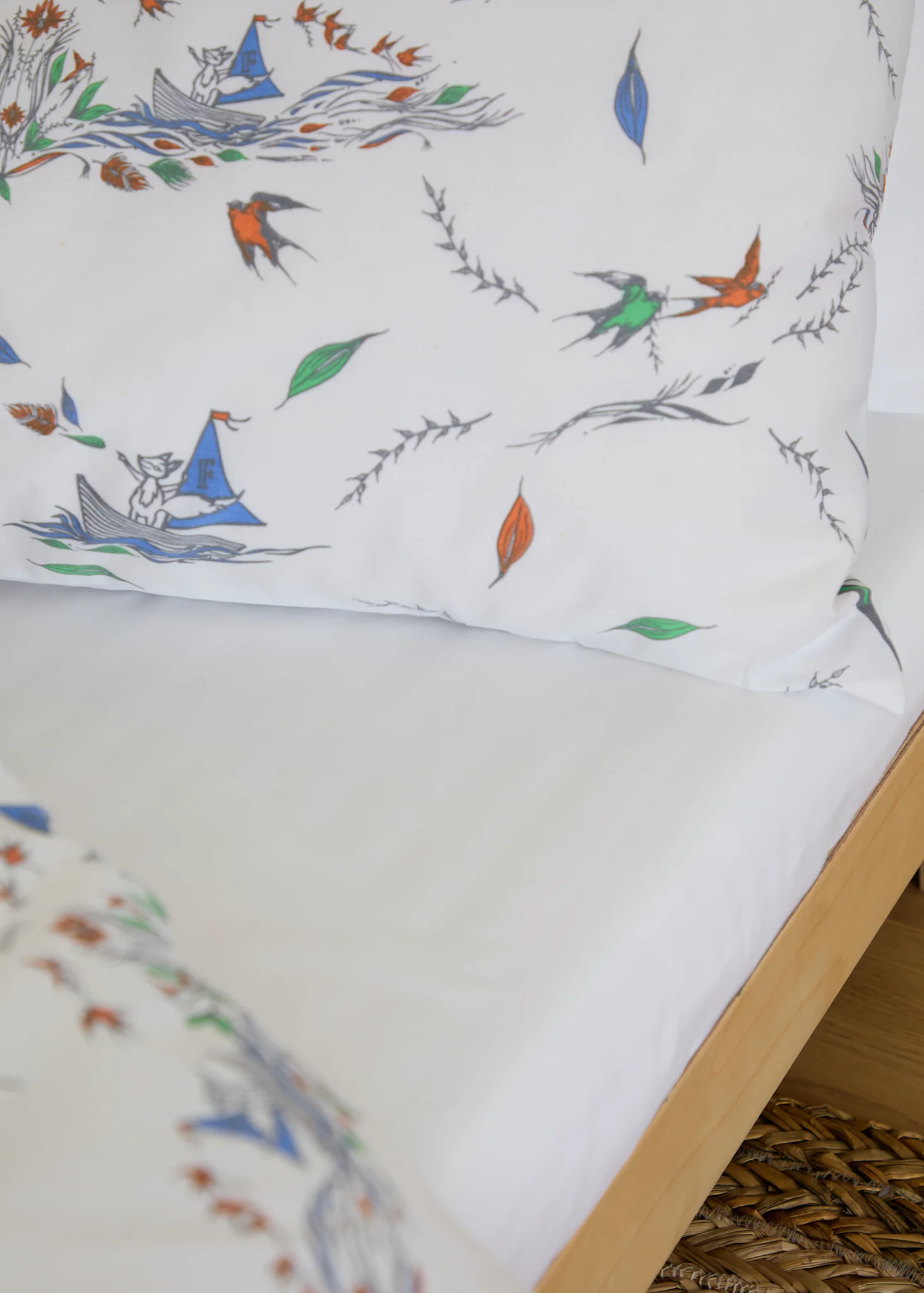 Foxford Fox & Friends Toddler White Fitted Sheet