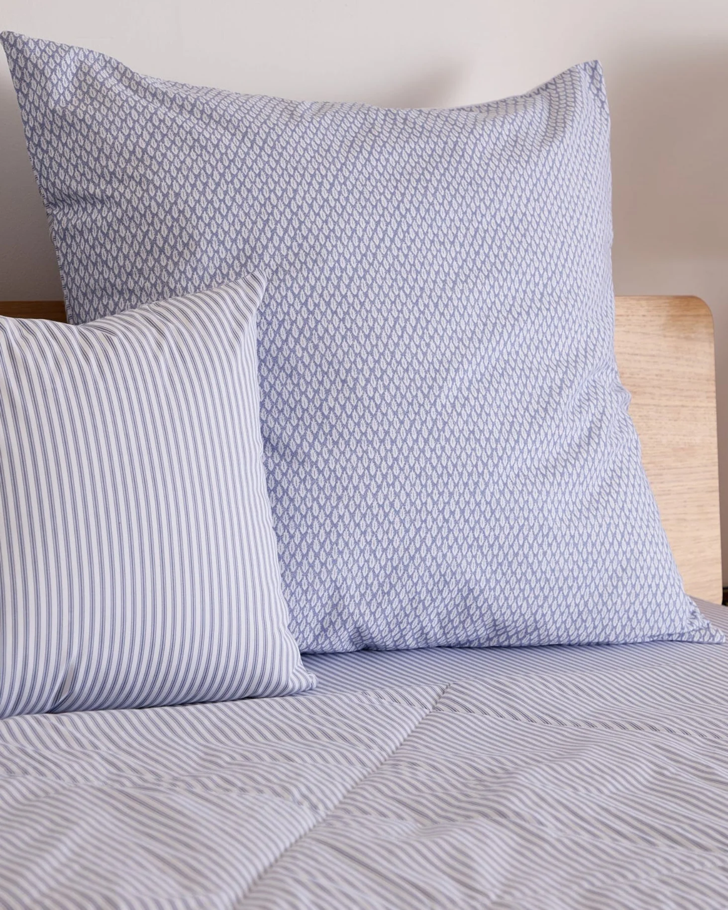 Foxford Nancy Cushion- Large - Image 5