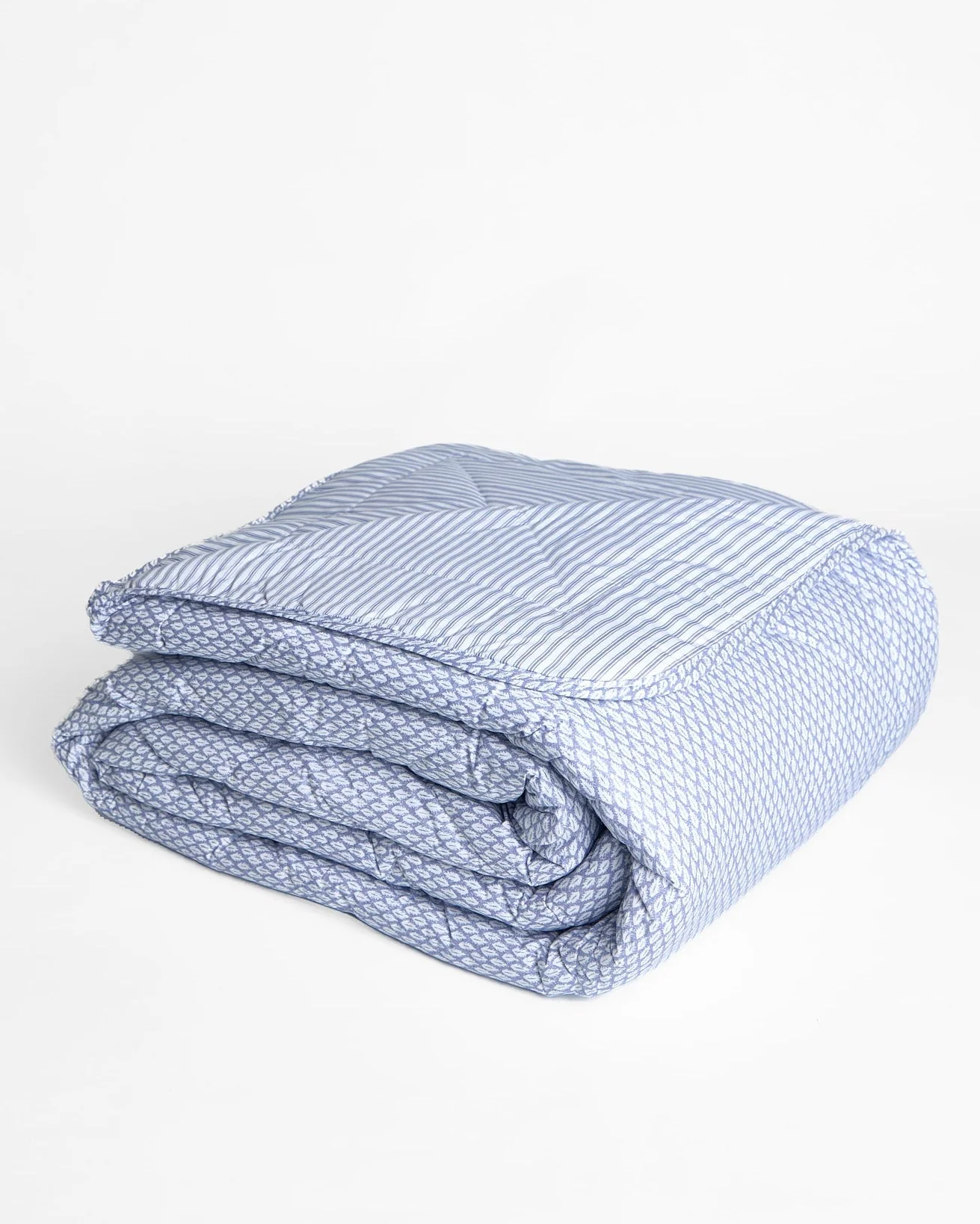 Foxford Nancy Quilt - Image 2