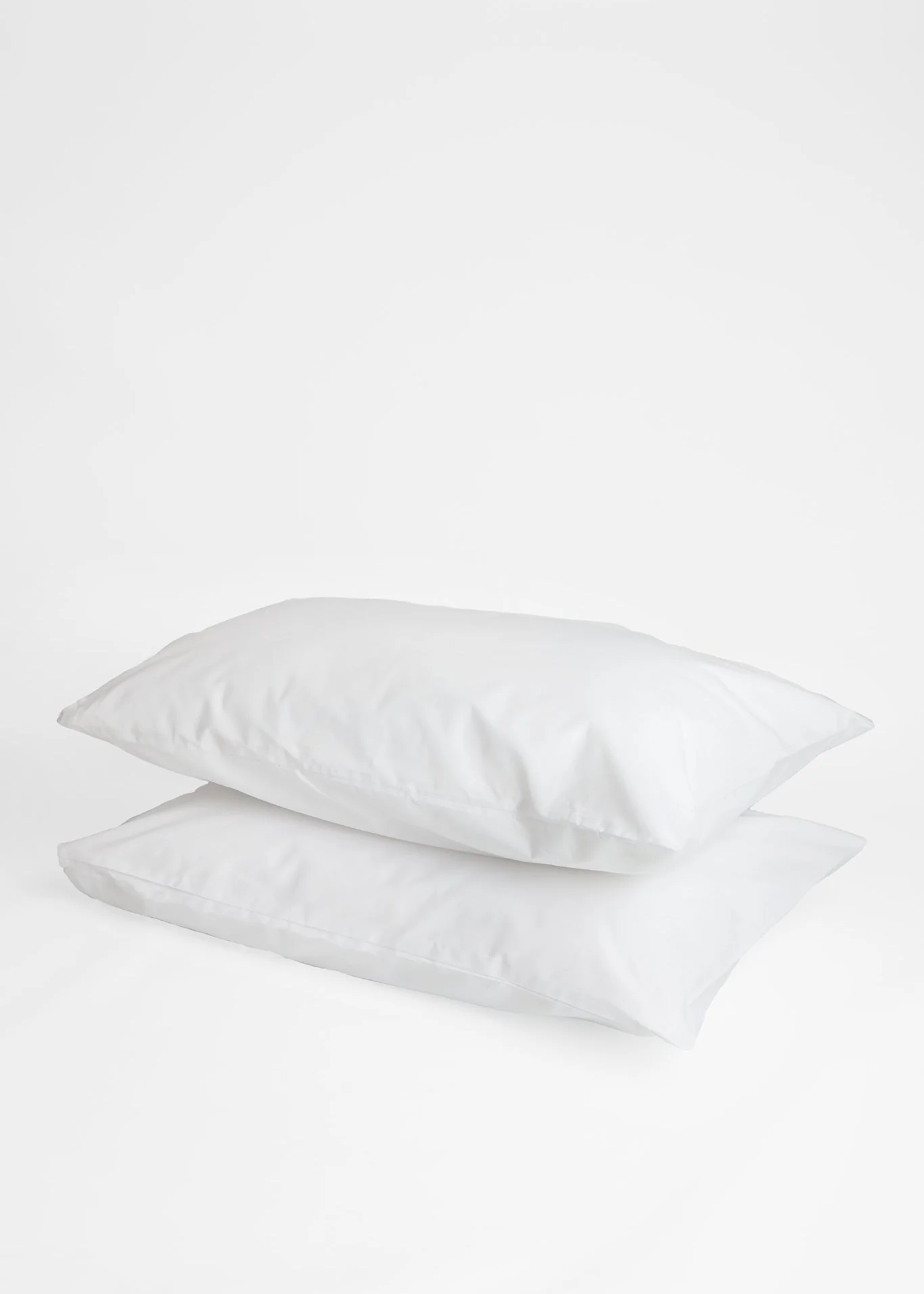 Foxford Plain White Pillowcase Pair - Image 2