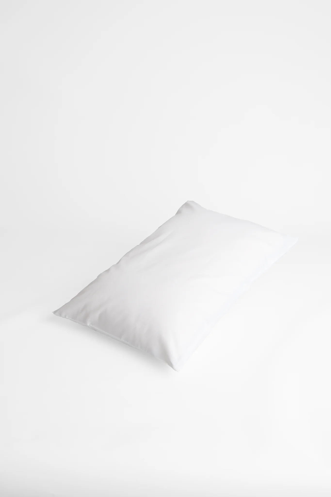 Foxford White Toddler Pillowcase - Image 2