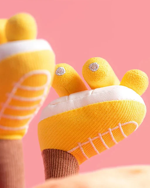 Jellycat Sun Roller Skates - Image 2