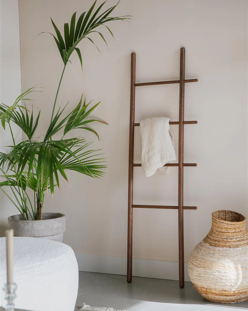 Ladder Roy Walnut - Image 2