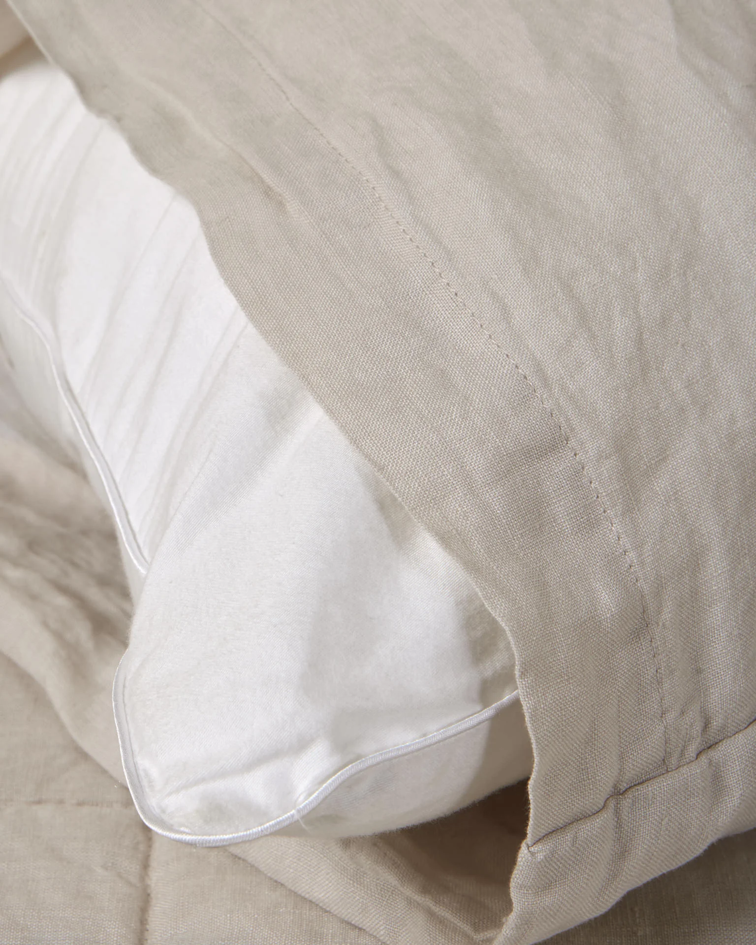 Foxford Nacre Pure Linen Pillowcase - Image 3