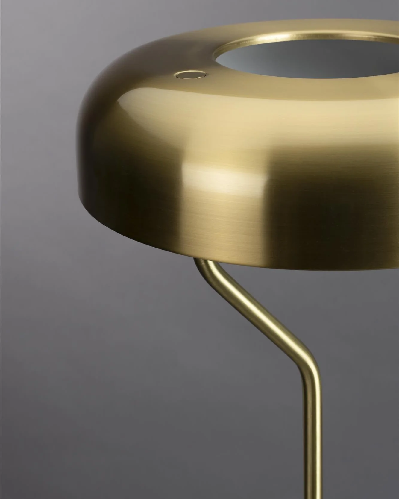 Table Lamp Eclipse- Brass - Image 4