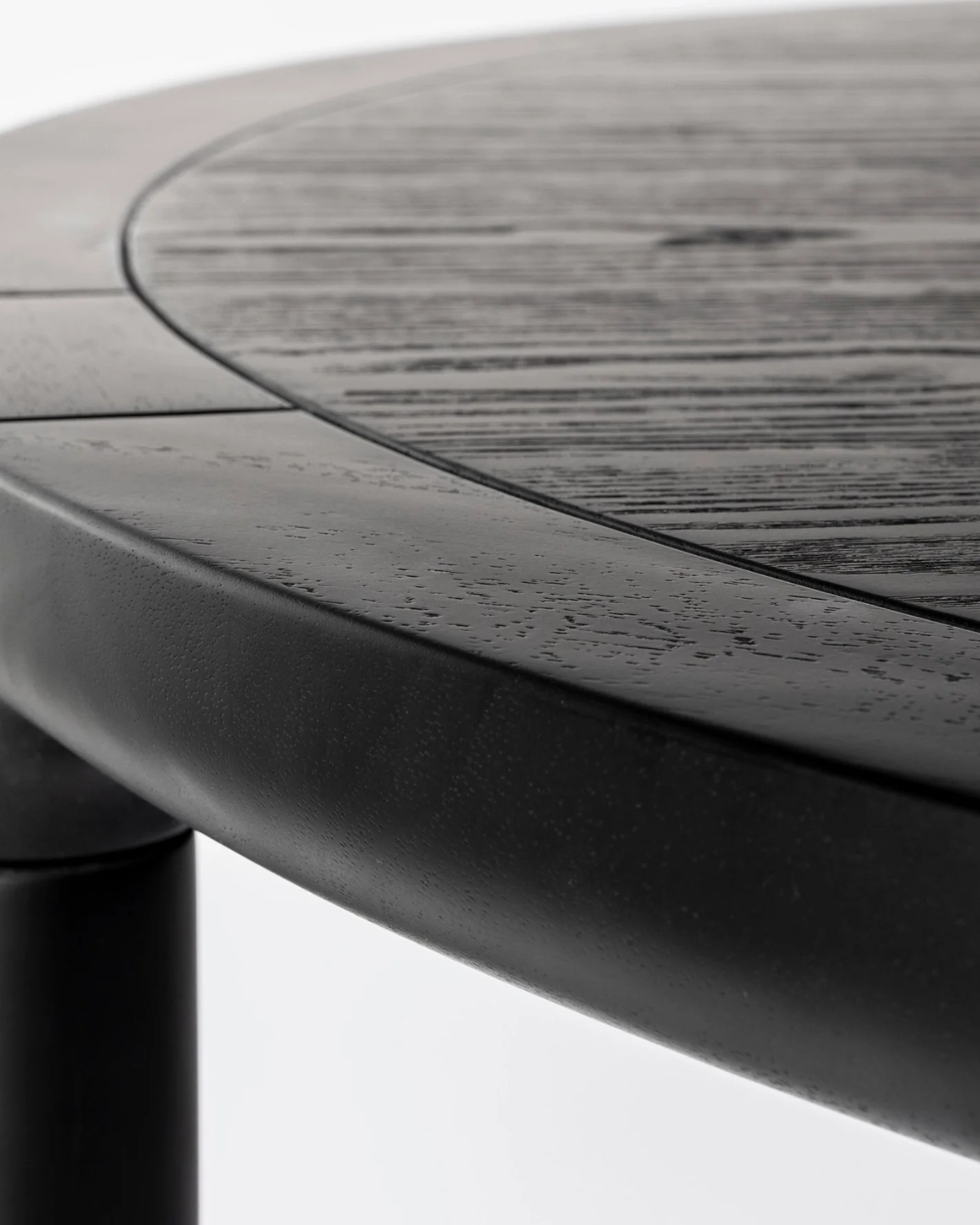 Dining Table Storm Round- Black - Image 4