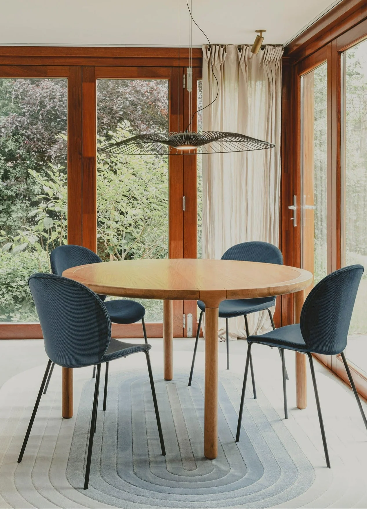 Dining Table Storm Round- Natural - Image 2