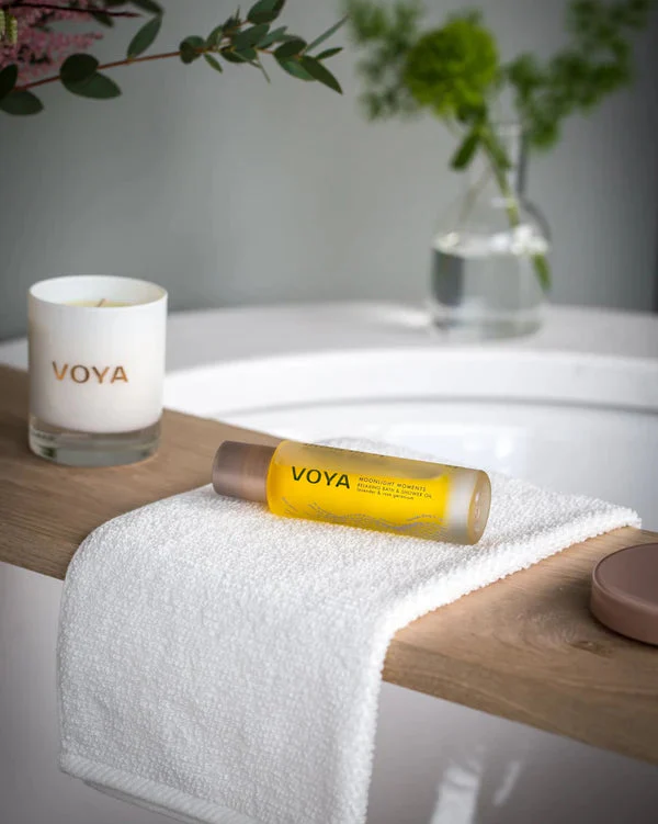 VOYA Moonlight Moments- Bath & Shower Oil - Image 3